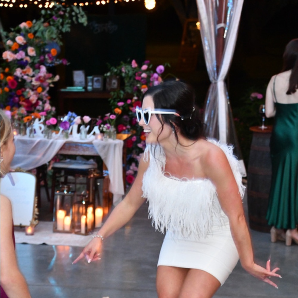 Fun feather White Dress